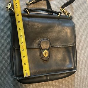 RARE COACH WILLIS vintage black leather cross body satchel messenger bag